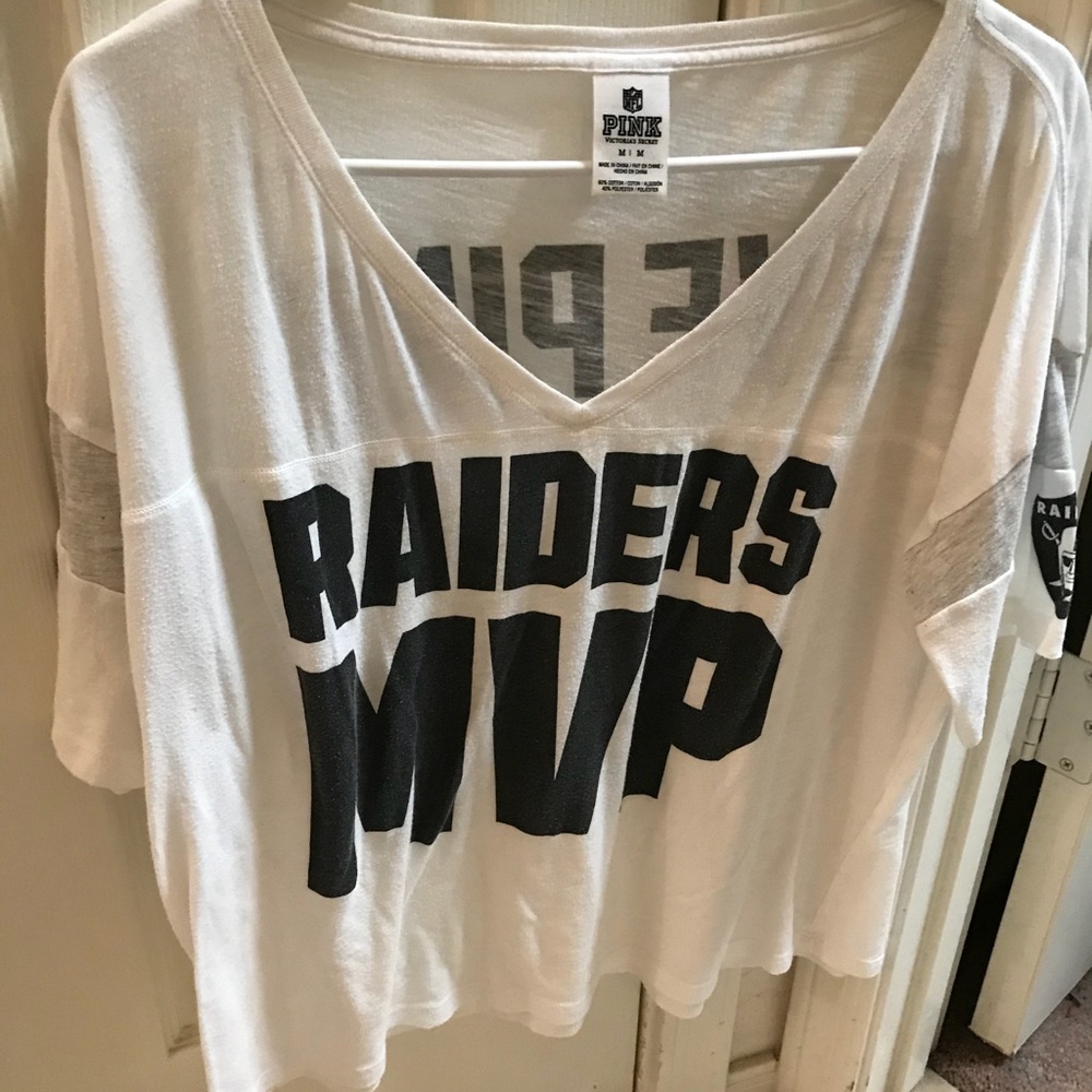 Raiders crop style shirt